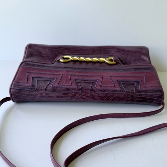 Vintage Purple Crossbody Bag with Gold Accent - Picture 7 of 16